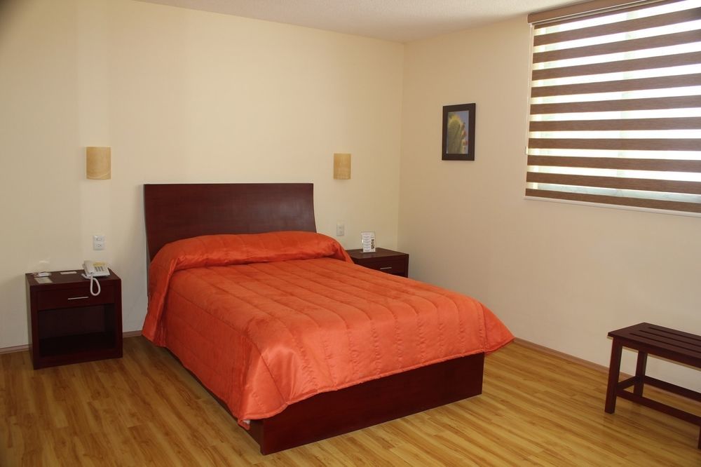 Hotel Cr Tehuacán Εξωτερικό φωτογραφία