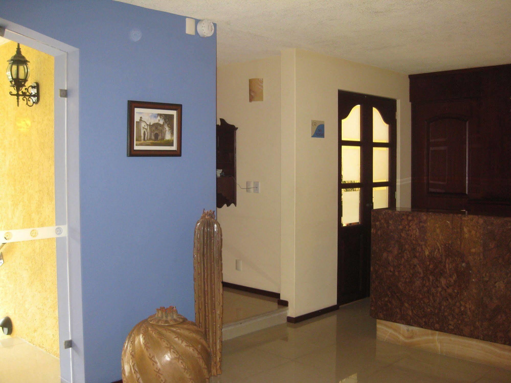 Hotel Cr Tehuacán Εξωτερικό φωτογραφία
